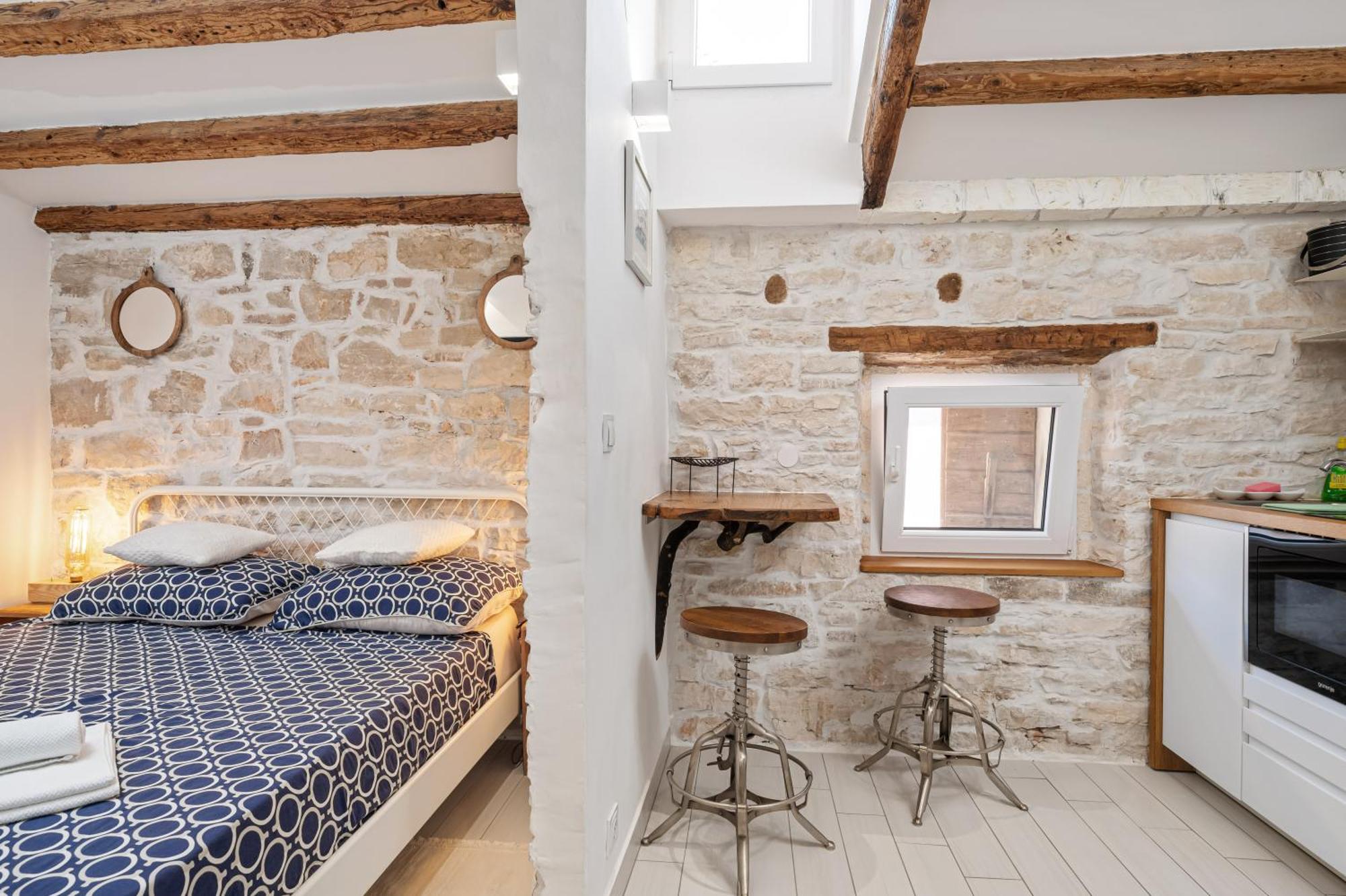 Studio Apartman Tutto Bene ロヴィニ エクステリア 写真
